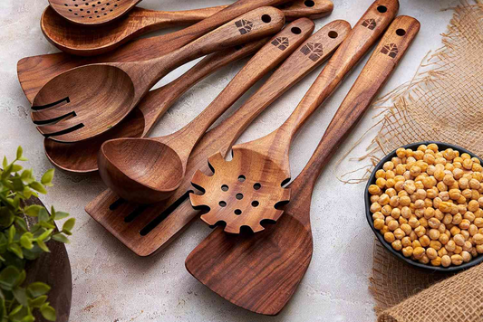 The Smart Way to Pick Kitchen Utensils in Kenya: Wooden, Silicone, or Stainless Steel?