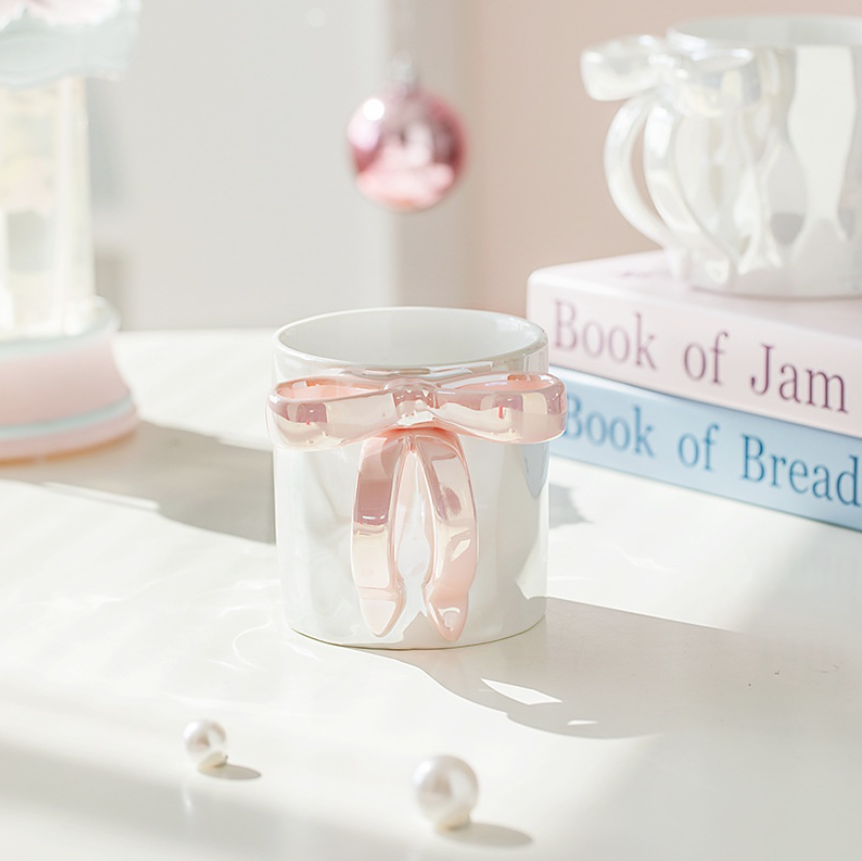Zuri Bow Mug